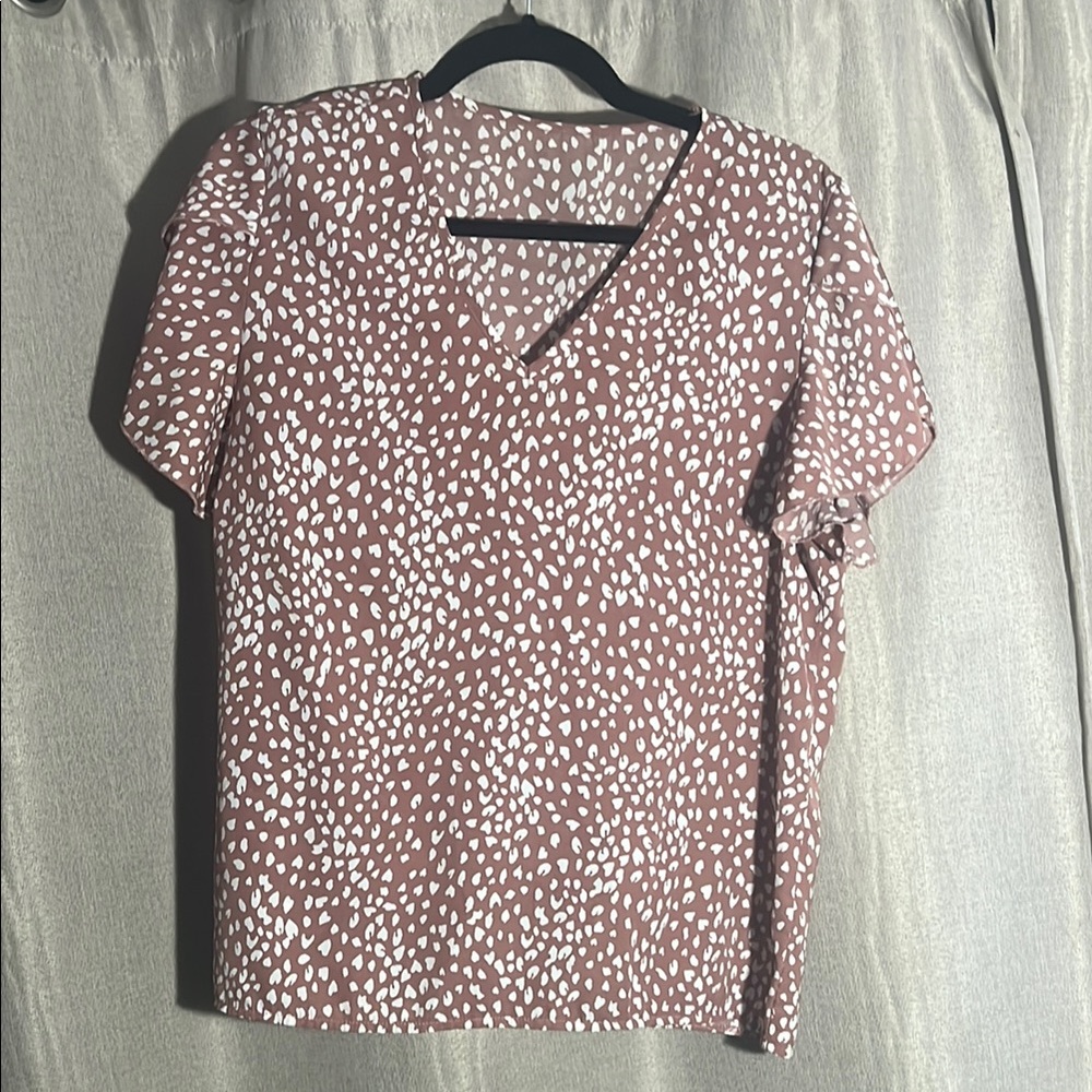 Women's pink and White Patterned Top